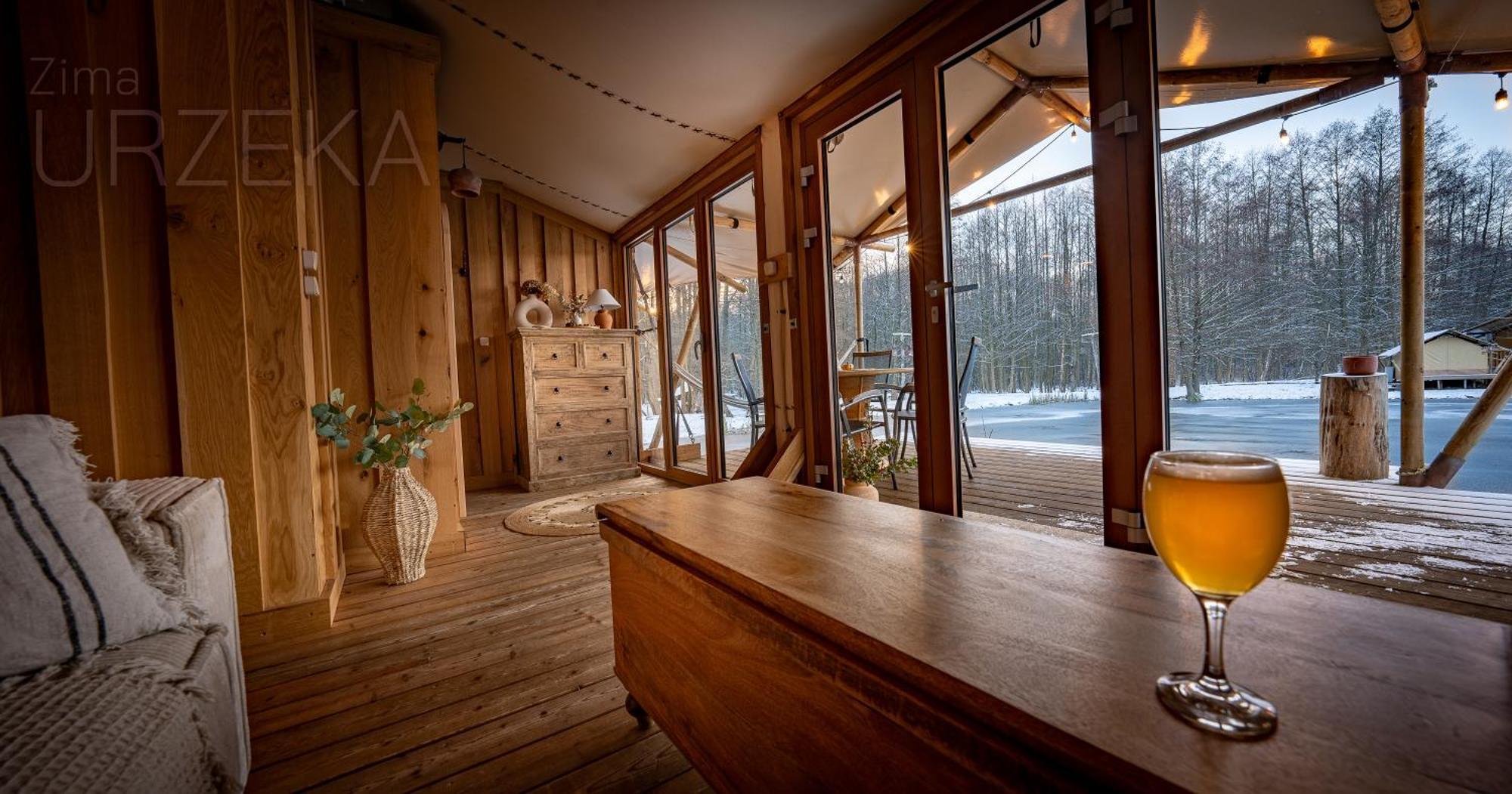 Hotel Urzeka à Drzewce  Extérieur photo