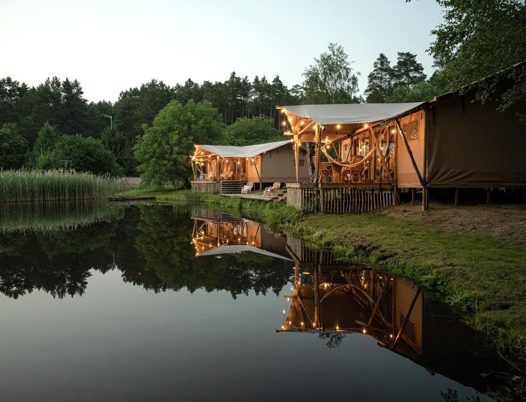 Hotel Urzeka à Drzewce  Extérieur photo